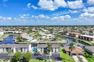 1423 Mediterranean Dr, Punta Gorda, FL 33950 - Photo 35