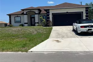 17 NE 11th Ln, Cape Coral, FL 33909 - Photo 1