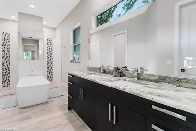 2215 SW 38th Ter, Cape Coral, FL 33914 - Photo 11