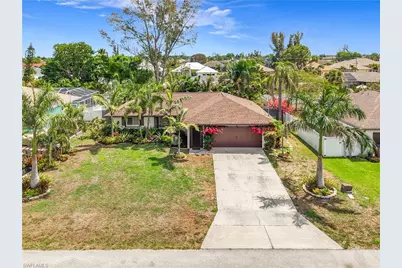 1405 SW 5th Pl, Cape Coral, FL 33991 - Photo 3