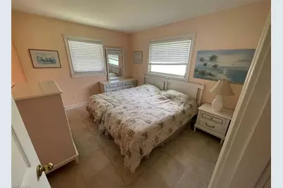 10 Tangelo Ct, Lehigh Acres, FL 33936 - Photo 9