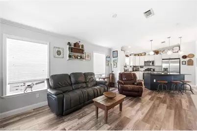 13110 Point Breeze Dr, Fort Myers, FL 33908 - Photo 9