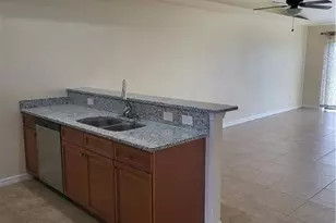 1914 SW 15th Pl, Cape Coral, FL 33991 - Photo 3