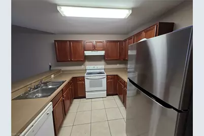 4647 24th St SW, Lehigh Acres, FL 33973 - Photo 9