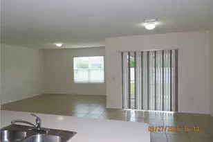 3318 Acapulco Cir, Cape Coral, FL 33909 - Photo 5