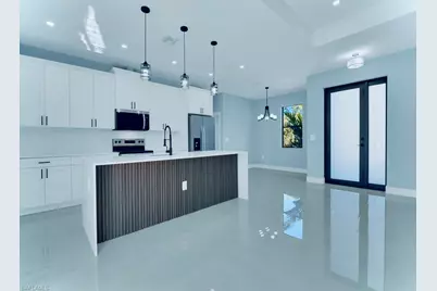 718 Bedford Point Ave, Lehigh Acres, FL 33974 - Photo 5