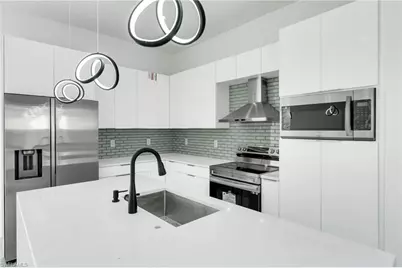 2 SE 20th Ct, Cape Coral, FL 33990 - Photo 19