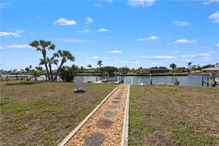 710 SE 43rd St, Cape Coral, FL 33904 - Photo 43