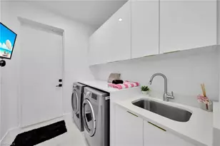 523 NW 16th Pl, Cape Coral, FL 33993 - Photo 23