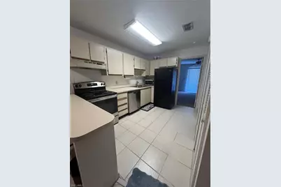 4513 SW 8th Ct #109, Cape Coral, FL 33914 - Photo 3