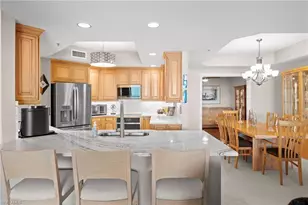 2090 W First St, Fort Myers, FL 33901 - Photo 19