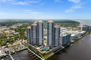 2090 W First St, Fort Myers, FL 33901 - Photo 3