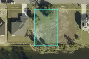 1712 NE 33rd Ln, Cape Coral, FL 33909 - Photo 1