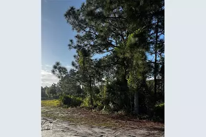 1013/1015 W 12th St, Lehigh Acres, FL 33972 - Photo 3