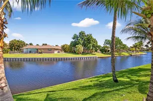 931 Deep Lagoon Ln, Fort Myers, FL 33919 - Photo 29