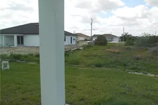 320 Poplar St, Lehigh Acres, FL 33974 - Photo 27