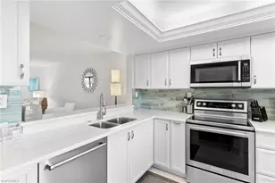 979 E Gulf Dr, Sanibel, FL 33957 - Photo 3