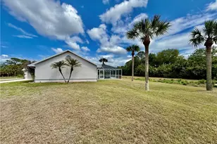 1400 Graham Cir, Lehigh Acres, FL 33936 - Photo 43