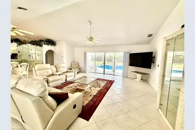 1400 Graham Cir, Lehigh Acres, FL 33936 - Photo 17