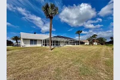 1400 Graham Cir, Lehigh Acres, FL 33936 - Photo 41