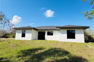 453 Greenbriar Blvd, Lehigh Acres, FL 33972 - Photo 13