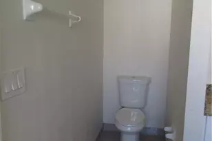 918 NE 13th St, Cape Coral, FL 33909 - Photo 21