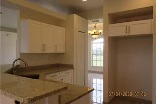 918 NE 13th St, Cape Coral, FL 33909 - Photo 31