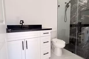 209-211 W 12th St, Lehigh Acres, FL 33972 - Photo 17