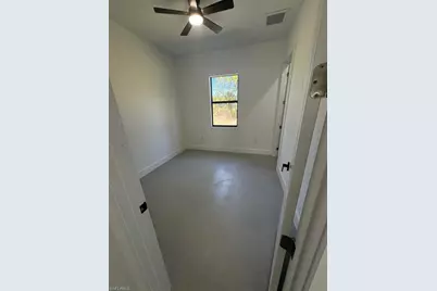 1037 Barcelona St E, Lehigh Acres, FL 33974 - Photo 9