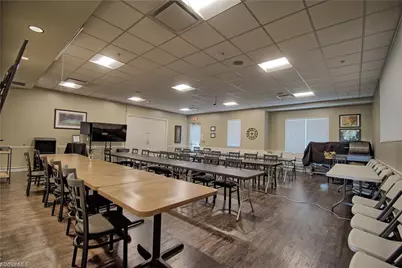 5665 Trailwinds Dr #621, Fort Myers, FL 33907 - Photo 35