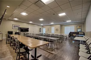 5665 Trailwinds Dr, Fort Myers, FL 33907 - Photo 35