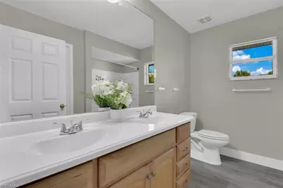 814 NW 11th Pl, Cape Coral, FL 33993 - Photo 21