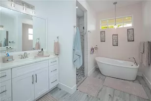 1244 NW 37th Ave, Cape Coral, FL 33993 - Photo 21