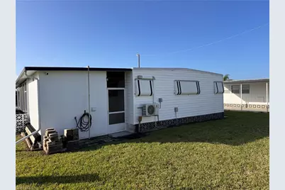 135 Orange Harbor Dr, Fort Myers, FL 33905 - Photo 3