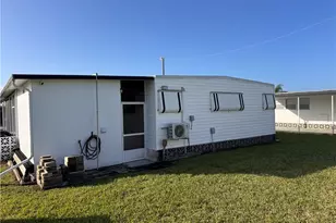 135 Orange Harbor Dr, Fort Myers, FL 33905 - Photo 3