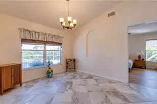 1105 SW 2nd St, Cape Coral, FL 33991 - Photo 9