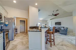 1105 SW 2nd St, Cape Coral, FL 33991 - Photo 11