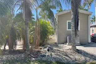 10201 Butterweed Trail, Fort Myers, FL 33905 - Photo 13