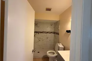 1212 SE 2nd Pl, Cape Coral, FL 33990 - Photo 7