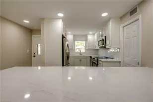 920 SE 46th St, Cape Coral, FL 33904 - Photo 7