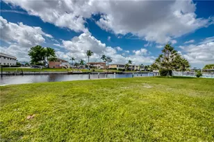 920 SE 46th St, Cape Coral, FL 33904 - Photo 45