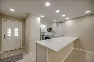 920 SE 46th St, Cape Coral, FL 33904 - Photo 5