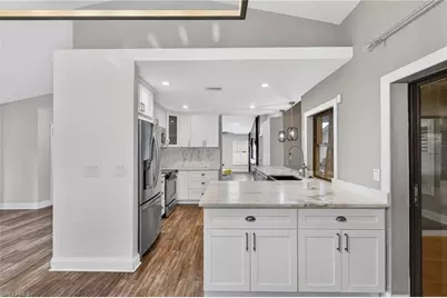 1828 SW 18th Ter, Cape Coral, FL 33991 - Photo 9