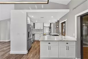 1828 SW 18th Terrace, Cape Coral, FL 33991 - Photo 9