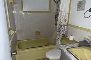 212 Davis Rd, Lehigh Acres, FL 33936 - Photo 13