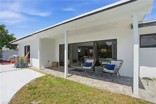 442 El Dorado Pkwy E, Cape Coral, FL 33904 - Photo 33