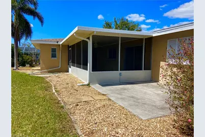228 SE 43rd Ter, Cape Coral, FL 33904 - Photo 25