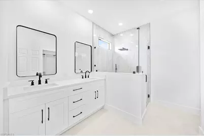 1329 NE 18th Ter, Cape Coral, FL 33909 - Photo 23