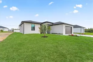 1329 NE 18th Terrace, Cape Coral, FL 33909 - Photo 5