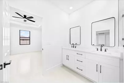 1329 NE 18th Ter, Cape Coral, FL 33909 - Photo 25